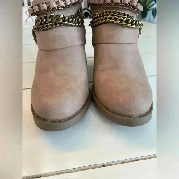 SO Womens Tan Western Chain Accent - Picture 14 of 16